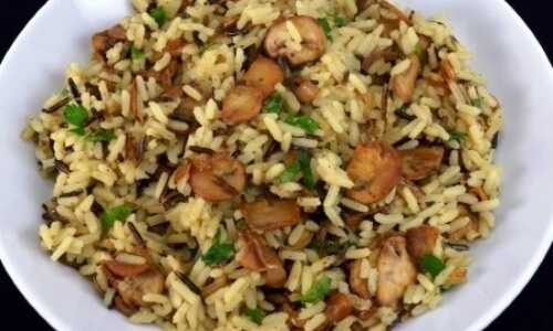 Rice with vegetables in various cuisines of the world