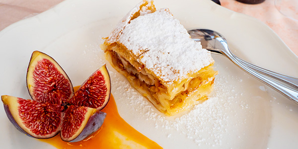 Strudel with Apples and Figs